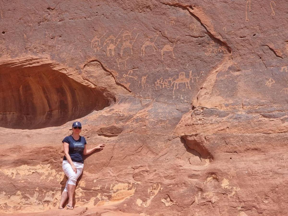 Wadi Rum Oscar Camp Exterior photo