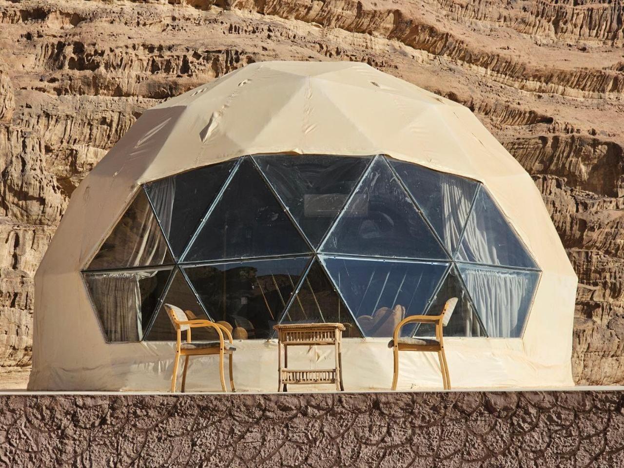 Wadi Rum Oscar Camp Exterior photo