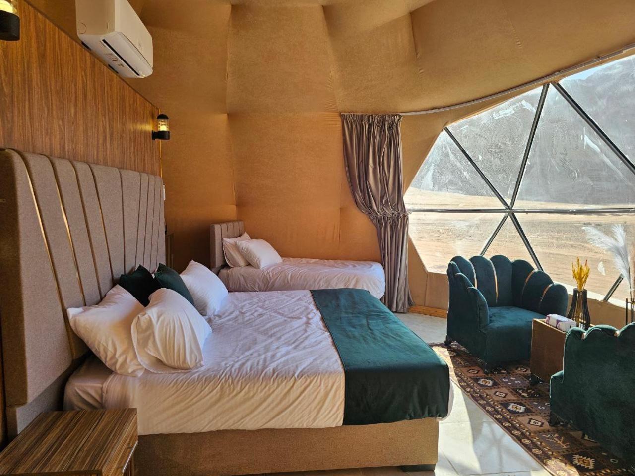 Wadi Rum Oscar Camp Exterior photo
