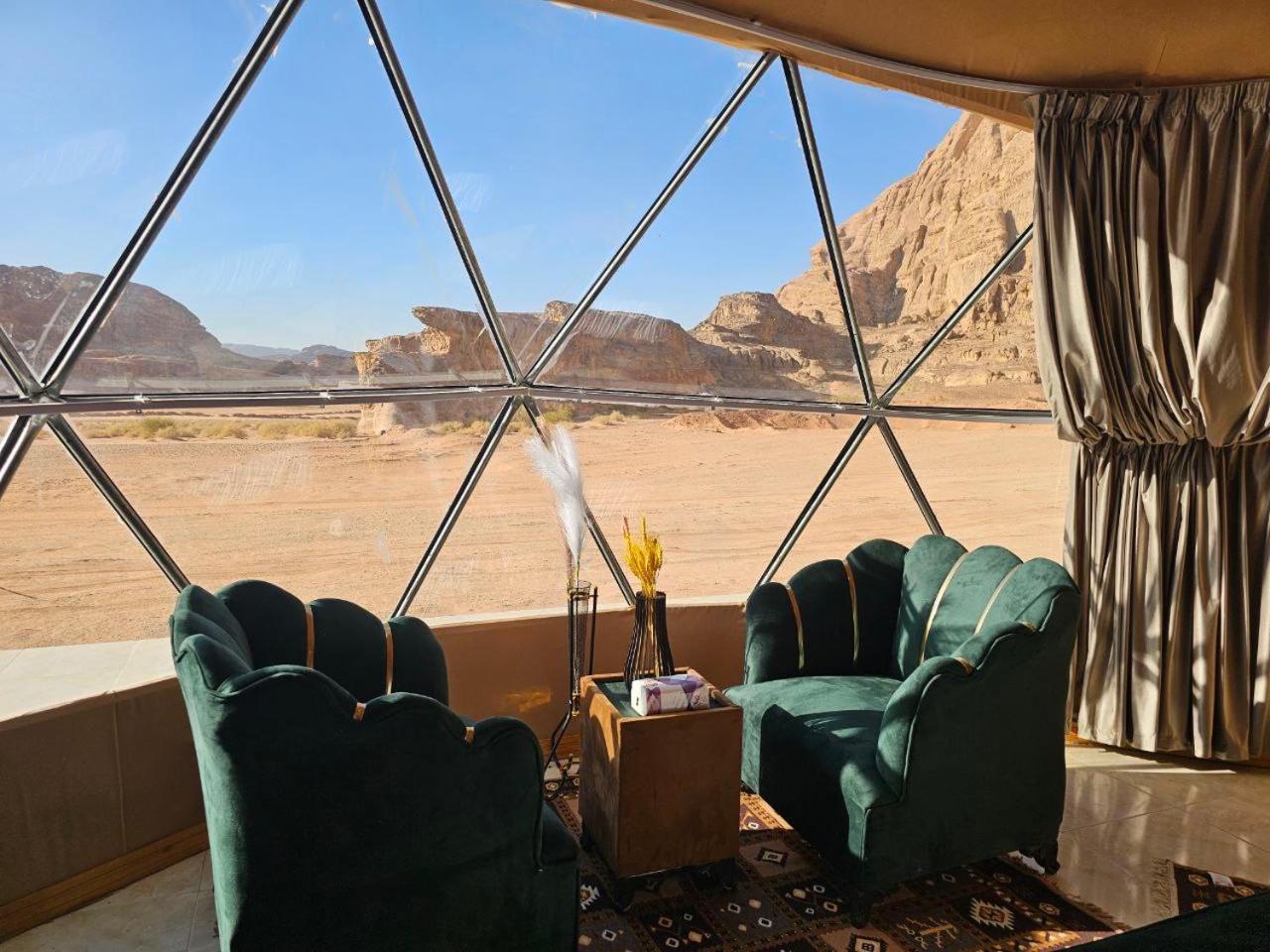 Wadi Rum Oscar Camp Exterior photo