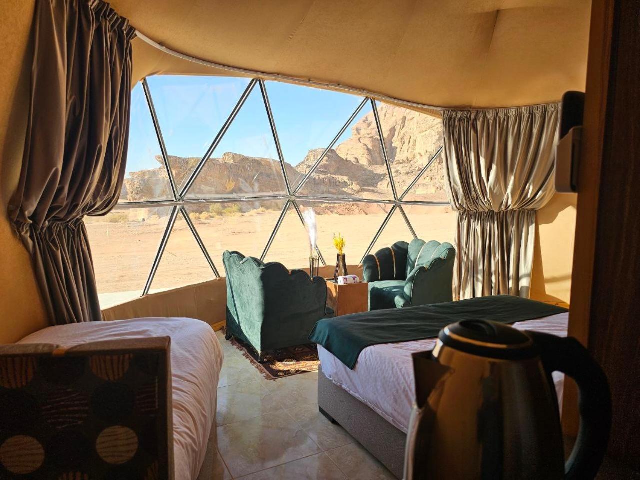 Wadi Rum Oscar Camp Exterior photo